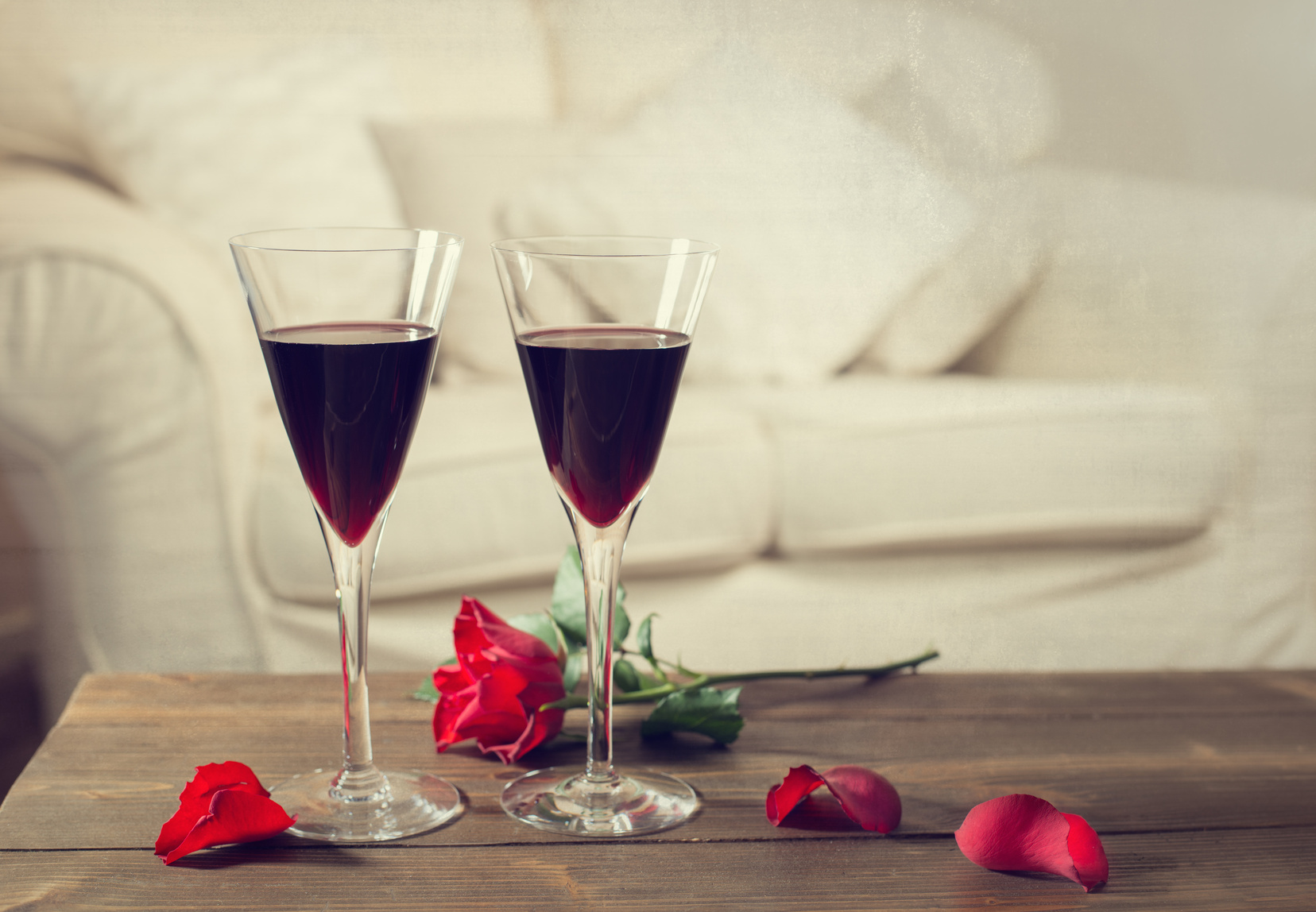 A Valentine’s Toast to Red Wine